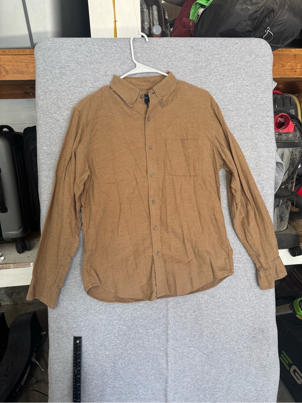 J. Crew Men's Button-Down Shirt in Camel Brown - Picture 2 of 10